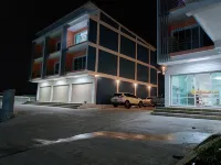 Thana Apartment Hoteller i Khao Khansong