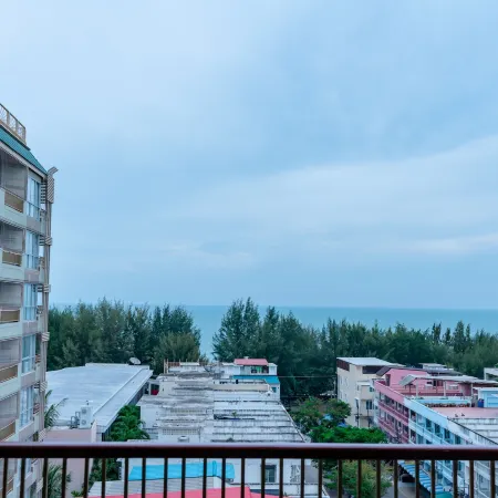 Long Beach Cha-Am Hotel