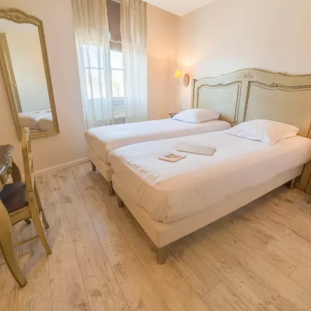 The Originals Boutique Hôtel les Poèmes de Chartres Hotels in Chartres