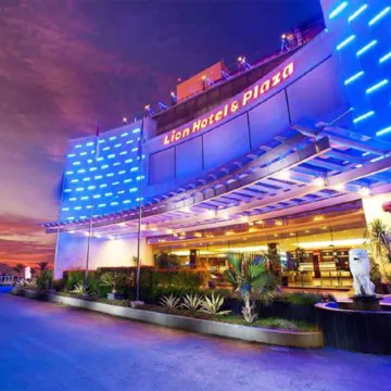 Lion Hotel & Plaza