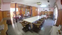 A Railway Lodge فنادق في Taree South