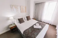 Newcastle Central Plaza Apartment Hotel Official Hotels in Newcastle West