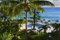 Blue Orchids Beach Hotel - Pemandangan Pantai