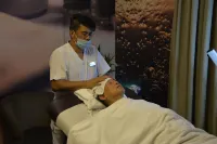 Crown Town Hotel - spa
