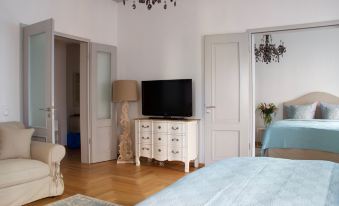 Leon Suite Apartments