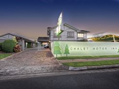 Chalet Motor Inn