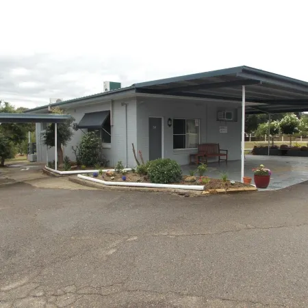 Yass Motel