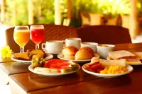 Pousada Praia Dos Carneiros - breakfast