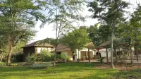 Hunters Lodge Hotels in 