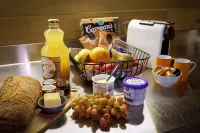 Studio 367 Hotels in Hillvue