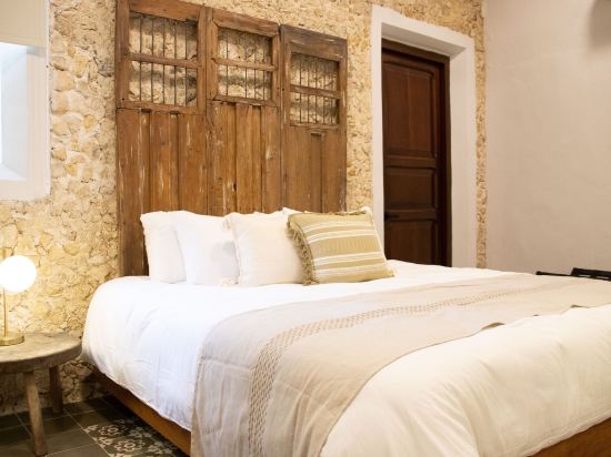 Casa Jarana, Paseo de Montejo by Cercana