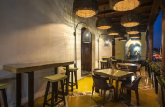 Hotel Plaza Colon - Granada Nicaragua - 3-Star