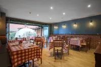 The Limes by Luigis Al Fresco Hotels in Maldon