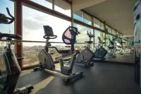 Cloud Hotel & Suites - Gym