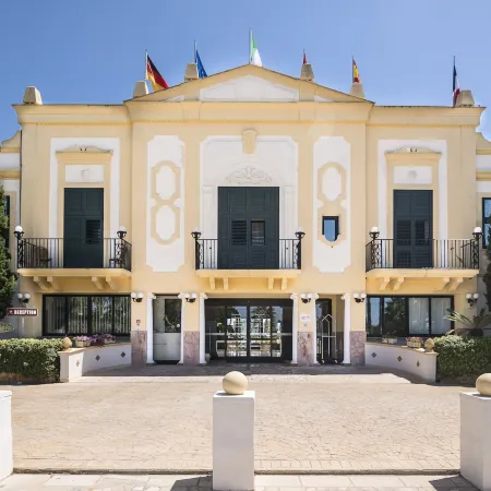 Delfino Beach Hotel - Cdshotels