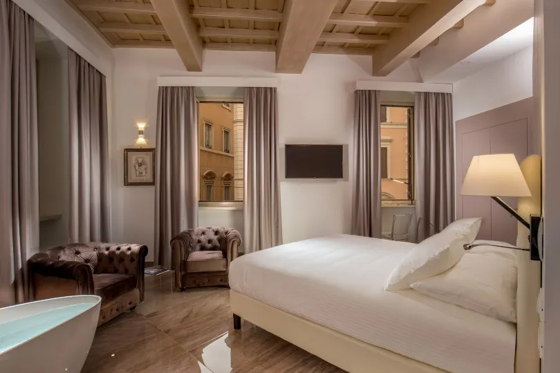 Gcf Luxury Suites, Guest House