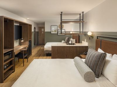 River Canyon Lodge