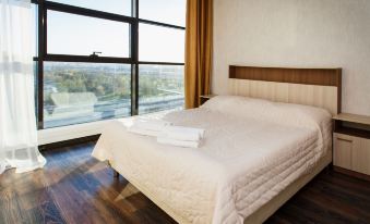 Panoramic Apartments S16