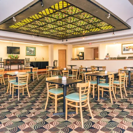 Ramada by Wyndham Birmingham Airport