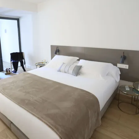 Apartaments Plaça Del VI