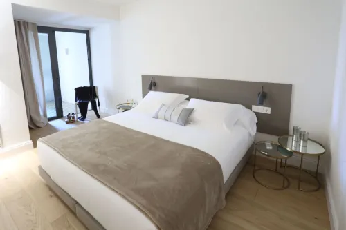 Apartaments Plaça Del VI