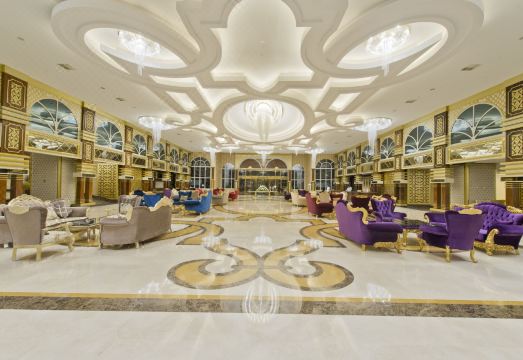 5. 오즈 호텔 사이..