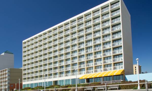 Holiday Inn Express & Suites VA Beach Oceanfront by IHG