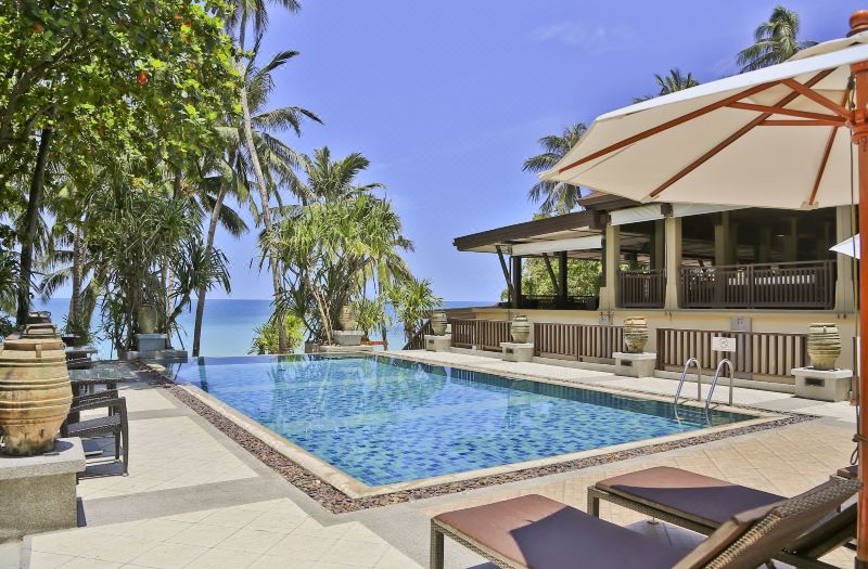 Impiana Beach Front Resort Chaweng Noi, Koh Samui photo 2