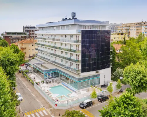 Aqua Hotel Hotels near Caffe Pascucci
