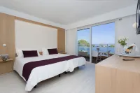Insotel Cala Mandia Resort Hotel dekat Drach Caves