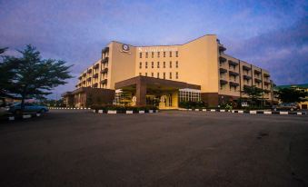 Sandralia Hotel
