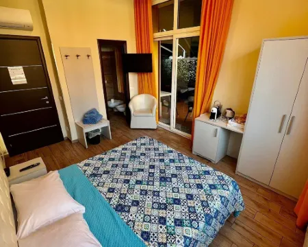 กาซาเซฟฟิริโน โรงแรมในซานเรโม