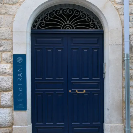 Sotrani Отели в г. Трани