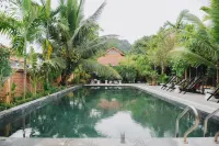 Hang Mua Ecolodge Garden Hotels in Ninh Tiến