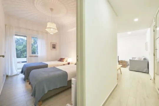 Light Apartment W/ Balcony Apartment by TimeCooler Hotels in Benfica