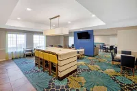 La Quinta Inn & Suites by Wyndham Ruidoso Downs Hotels in Ruidoso Downs