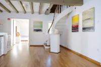 Rhein River Guesthouse - Direkt am Rhein