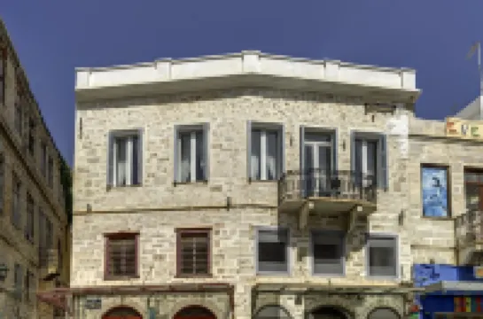 1844 Suites Syros