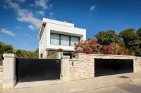 Villa Z6