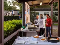 Discovery Parks - Emerald Beach Hotels in Emerald Beach