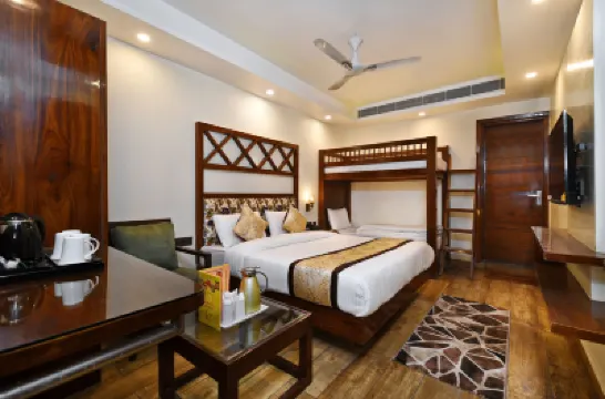 Hotel Blue Pearl - Free Airport Pick up Hotels near Dr. Ambedkar National Memorial