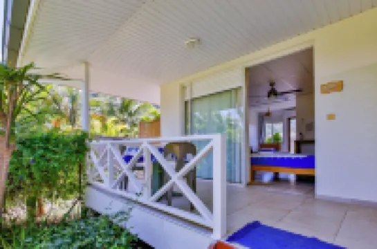 Pension de La Plage Hotels in Punaauia