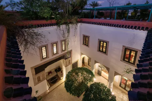 เล ฟาร์นัชชิ