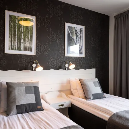 Hotel Bishops Arms Mora