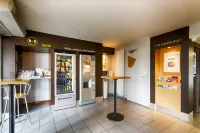 B&B Hotel Rouen Parc des Expos Zénith Hotels in Quevillon