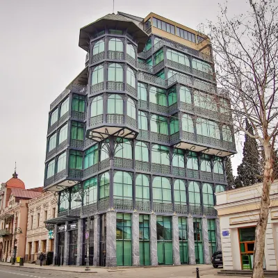 New Tiflis Hotel Отели рядом с достопримечательностью «Парк 9 Апреля»