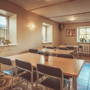 Downtown Forest Hostel & Camping