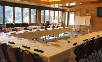 Spearfish Canyon Lodge