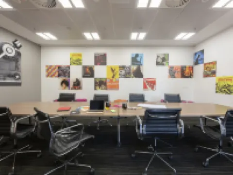 East Hotel and Apartments Hotels in Griffith