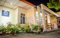 Charming Holiday Lodge- Addu Atoll Meedhoo, Maldives Hotels in Herathera